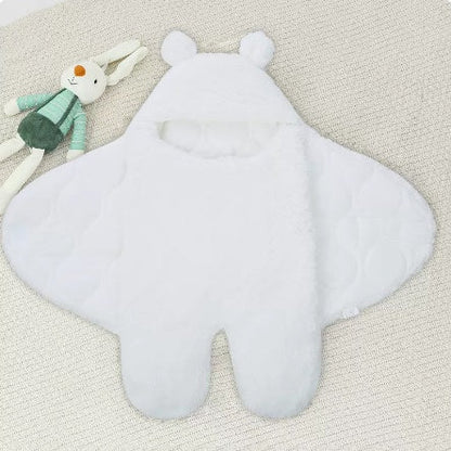 Baby Hugging Bag Newborn Room Quilt Luvioré